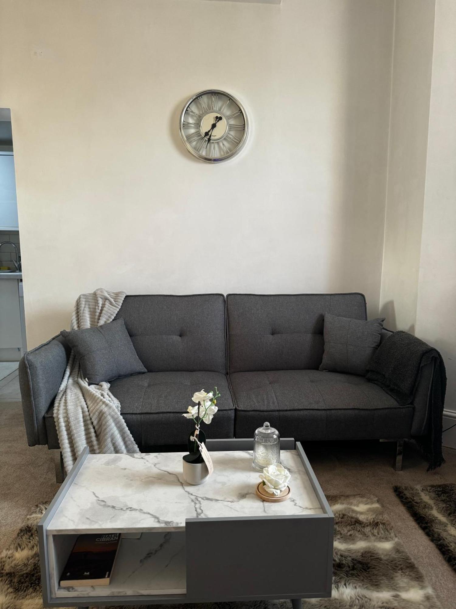 Apartment Entire 1bed Stratford Westfield London